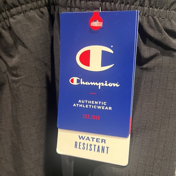 Champion Shorts - Picture 3 of 3